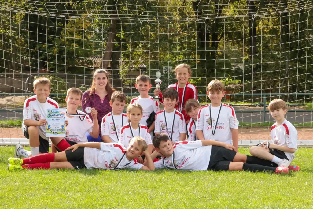 Mannschaft feiert