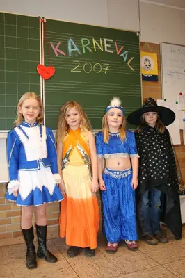 Foto 20 aus der Archivgalerie Weiberfastnacht 2007 (2007)