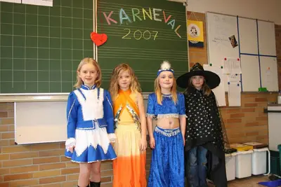Foto 21 aus der Archivgalerie Weiberfastnacht 2007 (2007)