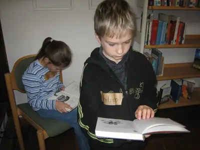 Foto 15 aus der Archivgalerie Büchereibesuch der Klasse 2 (2008)