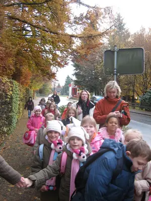 Foto 21 aus der Archivgalerie Büchereibesuch der Klasse 2 (2008)