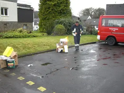 Foto 22 aus der Archivgalerie Feuerwehrbesuch der Klassen 3 (2008)
