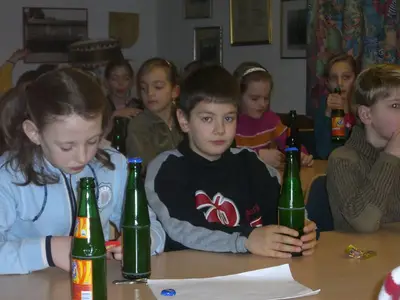 Foto 41 aus der Archivgalerie Feuerwehrbesuch der Klassen 3 (2008)