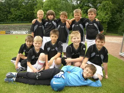 Foto 2 aus der Archivgalerie Fußballturnier 3/4 (2008)