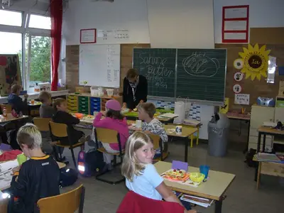 Foto 2 aus der Archivgalerie Gesundes Frühstück - Schulmilch Projekt (2008)