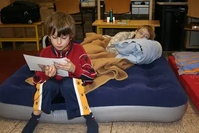 Foto 7 aus der Archivgalerie Lesenacht Klasse 3b 2008 (2008)