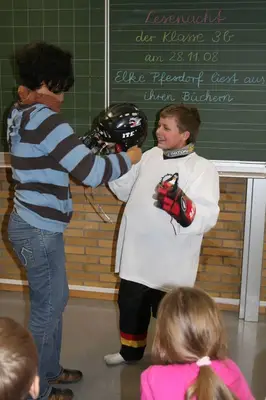 Foto 27 aus der Archivgalerie Lesenacht Klasse 3b 2008 (2008)