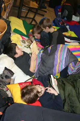 Foto 35 aus der Archivgalerie Lesenacht Klasse 3b 2008 (2008)