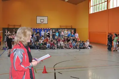 Foto 100 aus der Archivgalerie Hochsprung-Wettkampf mit Heike Henkel (2009)