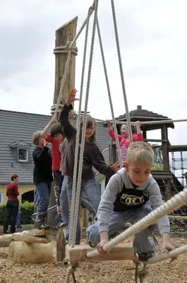 Foto 24 aus der Archivgalerie Seilgarten (2009)