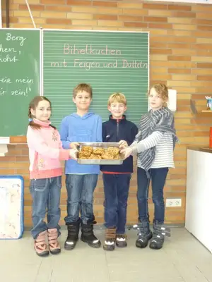 Foto 12 aus der Archivgalerie Bibelkuchen (2010)