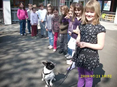 Foto 8 aus der Archivgalerie Grundschule trifft Hundeschule (2010)
