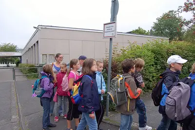 Foto 2 aus der Archivgalerie Besuch der 3. Klassen im Freilichtmuseum (2011)
