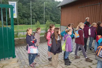 Foto 7 aus der Archivgalerie Besuch der 3. Klassen im Freilichtmuseum (2011)