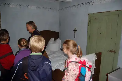 Foto 25 aus der Archivgalerie Besuch der 3. Klassen im Freilichtmuseum (2011)