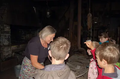 Foto 47 aus der Archivgalerie Besuch der 3. Klassen im Freilichtmuseum (2011)