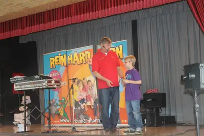 Foto 27 aus der Archivgalerie Lachen, Singen, Tanzen mit Reinhard Horn (2011)