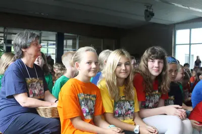 Foto 7 aus der Archivgalerie Letzter Schultag 2011 / 2012 - Verabschiedung der 4. Klassen (2011)