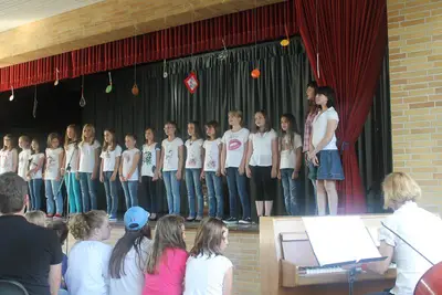 Foto 9 aus der Archivgalerie Ohrenschmaus der Oberwiehler Schulchöre (2011)