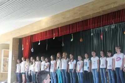 Foto 10 aus der Archivgalerie Ohrenschmaus der Oberwiehler Schulchöre (2011)
