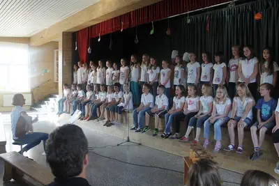 Foto 13 aus der Archivgalerie Ohrenschmaus der Oberwiehler Schulchöre (2011)