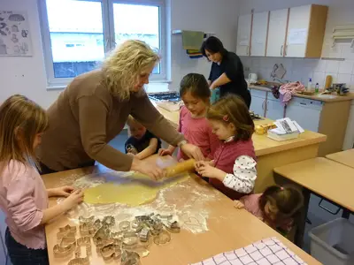 Foto 2 aus der Archivgalerie Weihnachtsbäckerei (2011)
