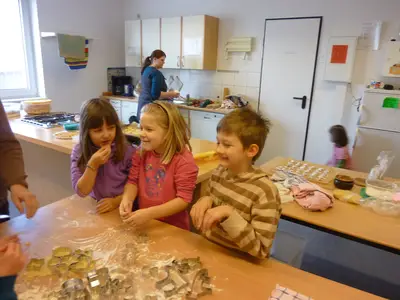 Foto 7 aus der Archivgalerie Weihnachtsbäckerei (2011)