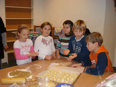 Foto 19 aus der Archivgalerie Weihnachtsbäckerei (2011)