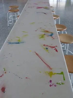 Foto 3 aus der Archivgalerie Kunst - Aktion  - Schülersäule (2012)