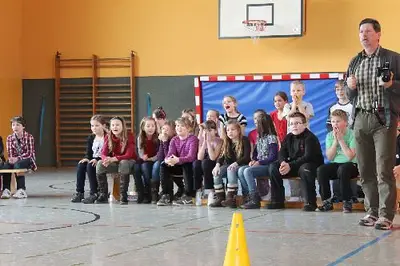 Foto 9 aus der Archivgalerie Viertklässler wollen hoch hinaus (2012)