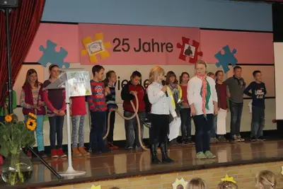 Foto 10 aus der Archivgalerie 25 Jahre Oberwiehler Schulen (2013)