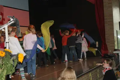 Foto 24 aus der Archivgalerie 25 Jahre Oberwiehler Schulen (2013)