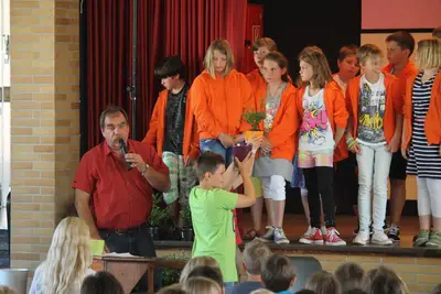 Foto 9 aus der Archivgalerie Der letzte Schultag 2013 / 2014: Wir sagen Adieu! (2013)