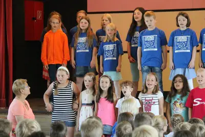 Foto 14 aus der Archivgalerie Der letzte Schultag 2013 / 2014: Wir sagen Adieu! (2013)