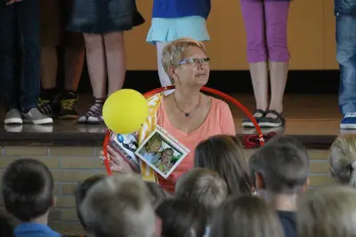 Foto 17 aus der Archivgalerie Der letzte Schultag 2013 / 2014: Wir sagen Adieu! (2013)