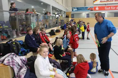 Foto 9 aus der Archivgalerie Endrunde Handballturnier der Grundschulen "Homburgische Gemeinden" (2013)