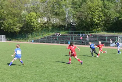 Foto 5 aus der Archivgalerie Fußballturnier Wiehler Grundschulen 2013 (2013)