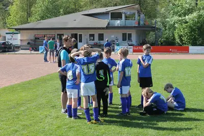 Foto 6 aus der Archivgalerie Fußballturnier Wiehler Grundschulen 2013 (2013)