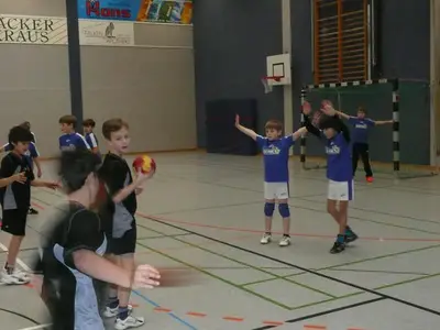 Foto 4 aus der Archivgalerie Handballturnier Wiehler Grundschulen 2013 - Vorrunde (2013)