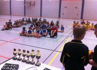 Foto 9 aus der Archivgalerie Handballturnier Wiehler Grundschulen 2013 - Vorrunde (2013)