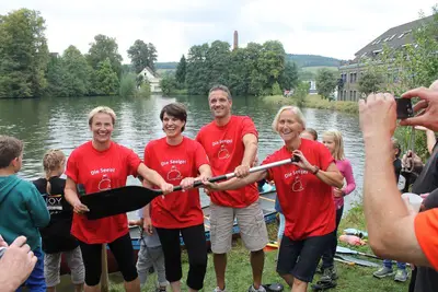 Foto 7 aus der Archivgalerie Kanurennen bei dem Fabrikfest Oberwiehl (2013)