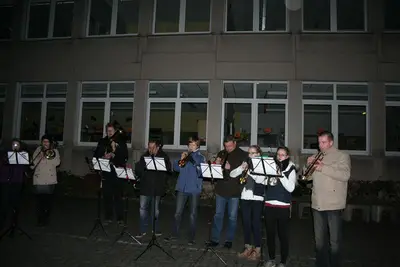 Foto 21 aus der Archivgalerie Martinsumzug 2013 der Grundschule Oberwiehl (2013)