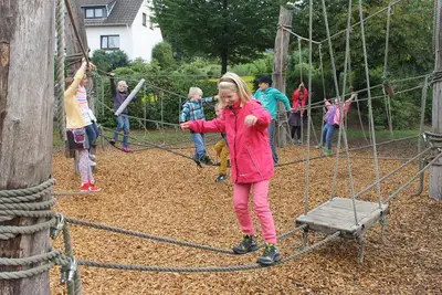 Foto 7 aus der Archivgalerie Patenrallye der Schulanfänger (2013)