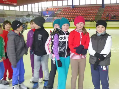 Foto 21 aus der Archivgalerie Stadtmeisterschaften Eislaufen für Grundschulen (2013)