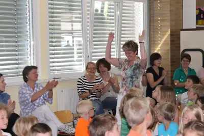 Foto 8 aus der Archivgalerie Verabschiedung Klassen 4 (2013)