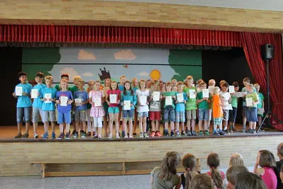 Foto 13 aus der Archivgalerie Verabschiedung Klassen 4 (2013)