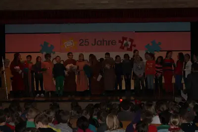 Foto 4 aus der Archivgalerie Weihnachtsfeier 2013 (2013)