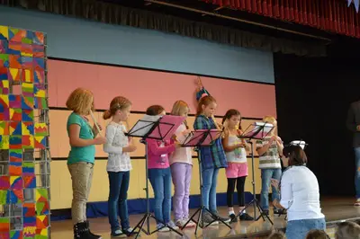 Foto 10 aus der Archivgalerie Einschulung Grundschule Oberwiehl 2014 (2014)