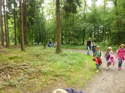 Foto 17 aus der Archivgalerie Gang zur Tropfsteinhöhle Klassen 1 (2014)