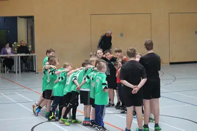 Foto 9 aus der Archivgalerie Handball Kreismeisterschaften der Grundschulen 2014 (2014)